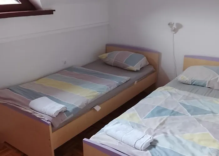 Emma's بيت للعطل